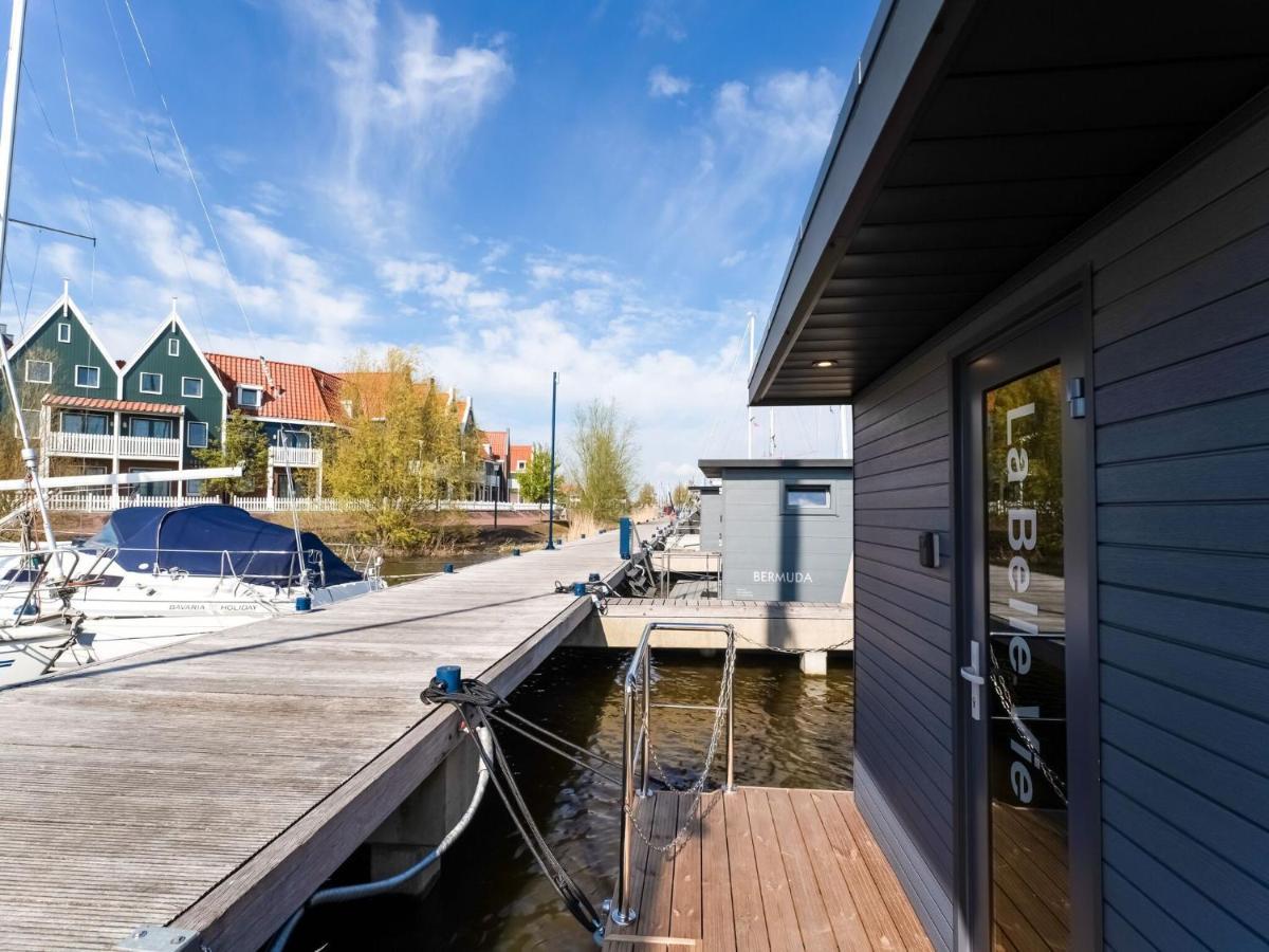 Beautiful Houseboat In Marina Of Volendam Hotel Exterior foto
